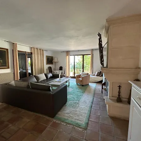 Вилла Bastide Provencal *